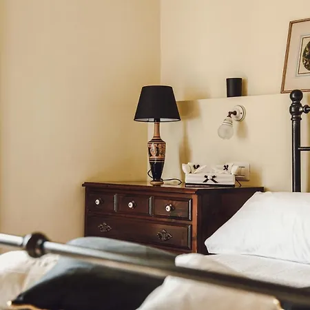 Masseria Del Vino مزرعة للإقامة *