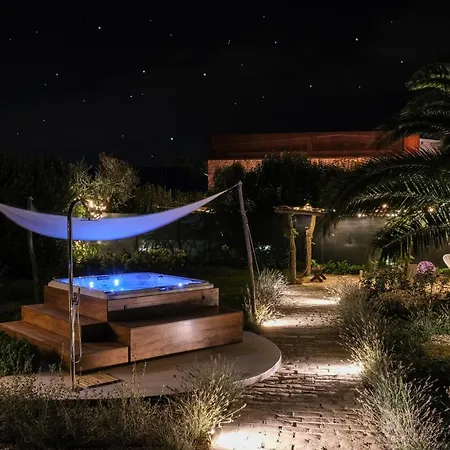 Masseria Del Vino - Ciavolich Wine Relais Bauernhof *