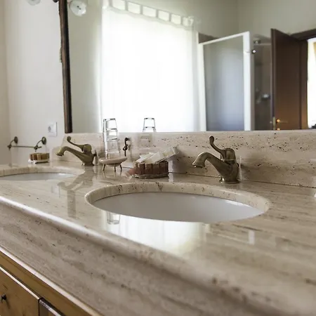 ファームステイ Masseria Del Vino ロレート・アプルティーノ