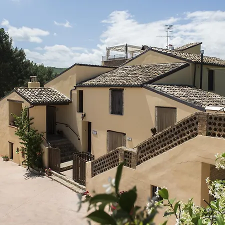 Masseria Del Vino 팜스테이 로레토아프루티노