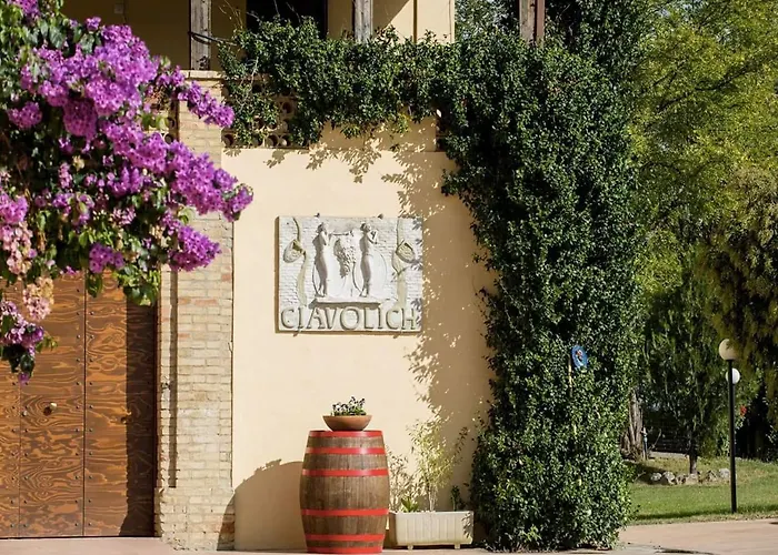 Masseria Del Vino - Ciavolich Wine Estate בית חווה *